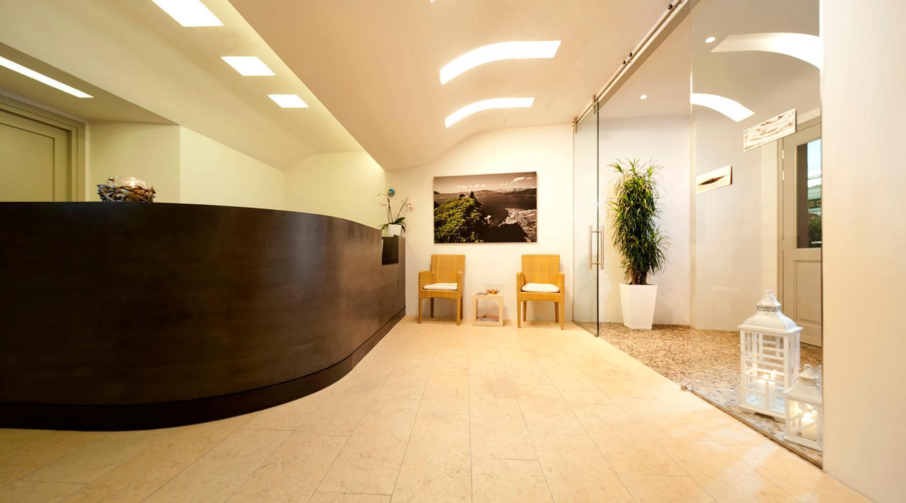 Panorama Boutique Hotel Тира Интерьер фото